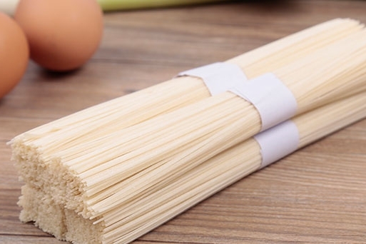 手工面的干燥，使用高溫烘干除濕機(jī)
